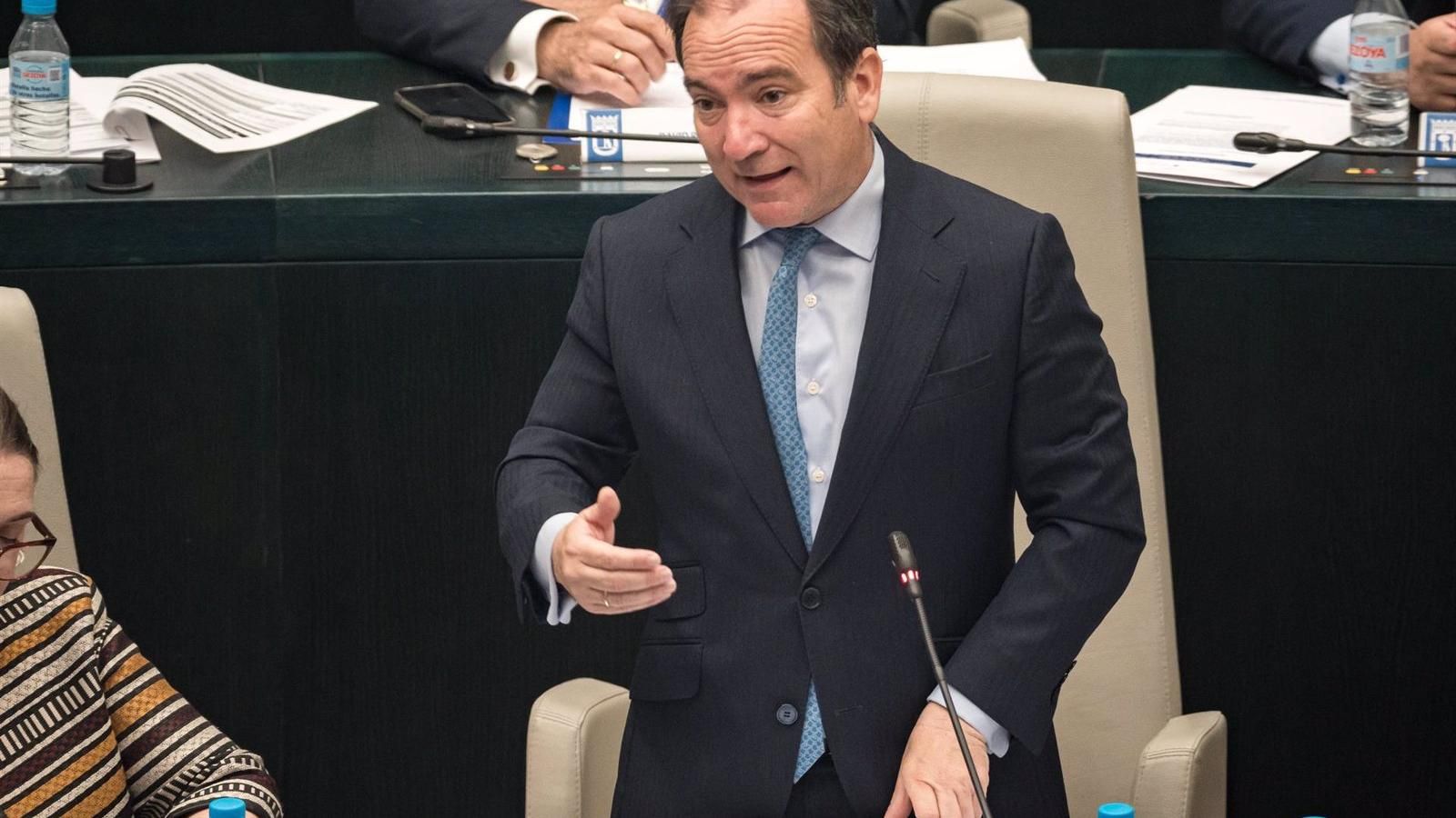 Carabante promete el soterramiento de los 700 metros adicionales de la A-5 si continúa el gobierno del PP
