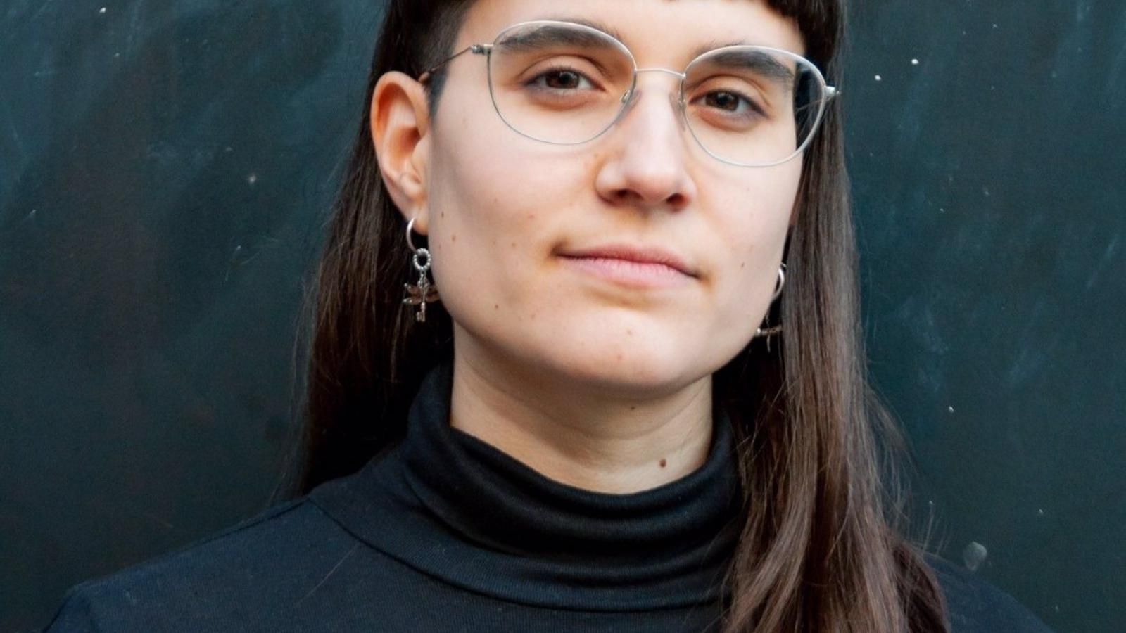 Irene Herráez recibe el Premio Calderón de la Barca 2024 por 'Todas las vidas'