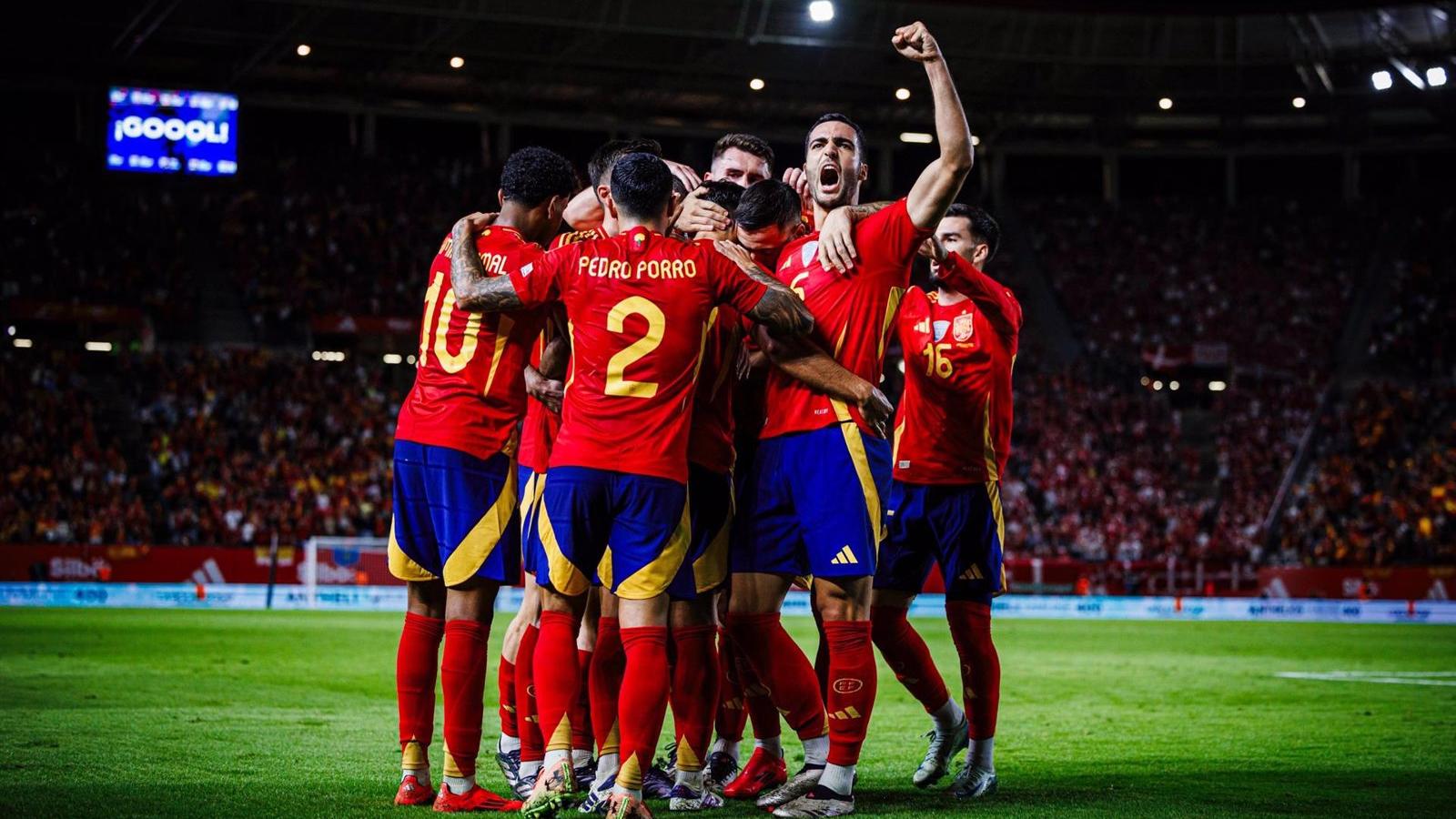 España se impone a Dinamarca y lidera su grupo en la Liga de Naciones