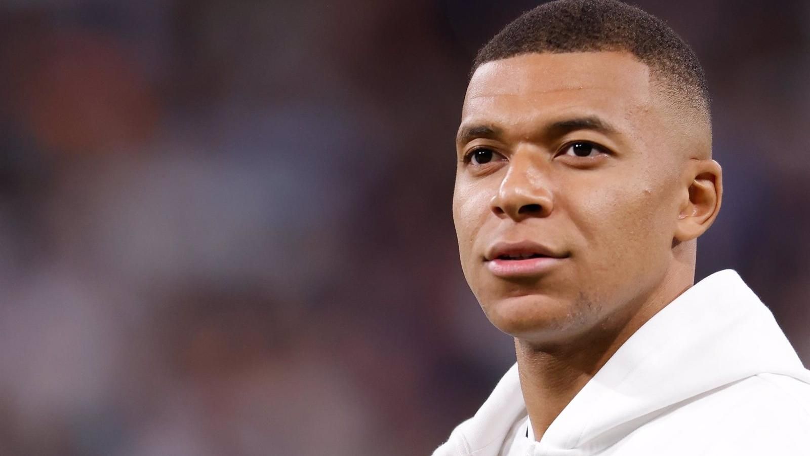 Mbappé desmiente las acusaciones de violación tras una denuncia en Suecia