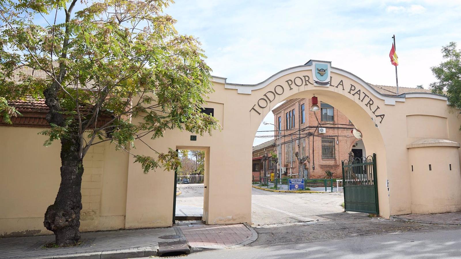 El consejero de Presidencia acusa de "cinismo" al Gobierno por ampliar centros de migrantes mientras cargan contra La Cantueña en Fuenlabrada