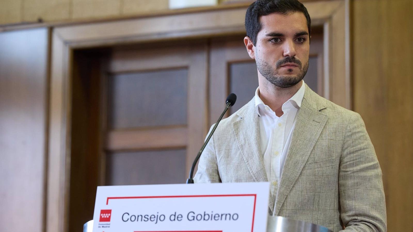 El alcalde de Torrejón se reúne con los representantes de las peñas para mejorar las fiestas populares