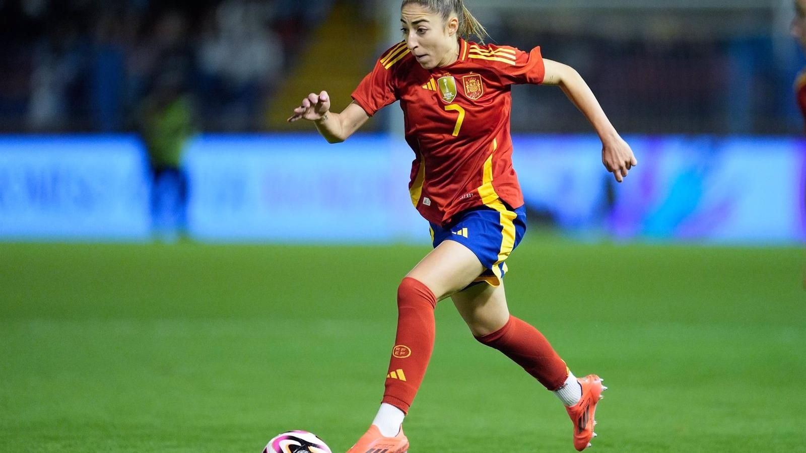 Olga Carmona: "La selección y el Real Madrid saben el tiempo de juego acumulado este año"