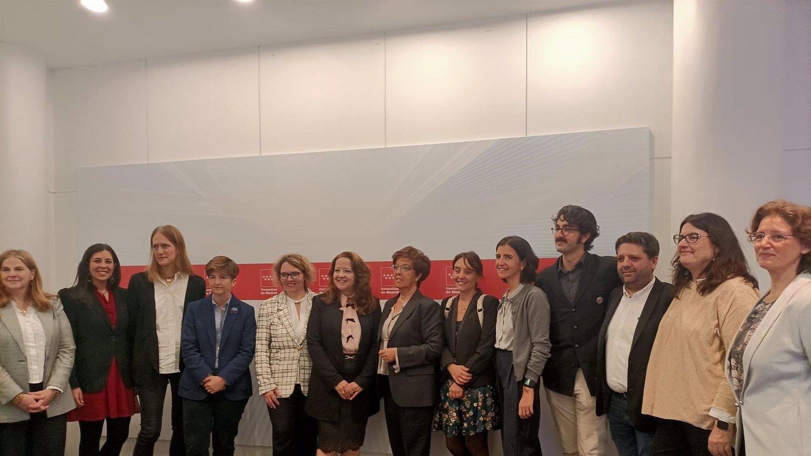 La Comunidad de Madrid lanza una campaña para fomentar la vacunación contra la gripe entre los sanitarios