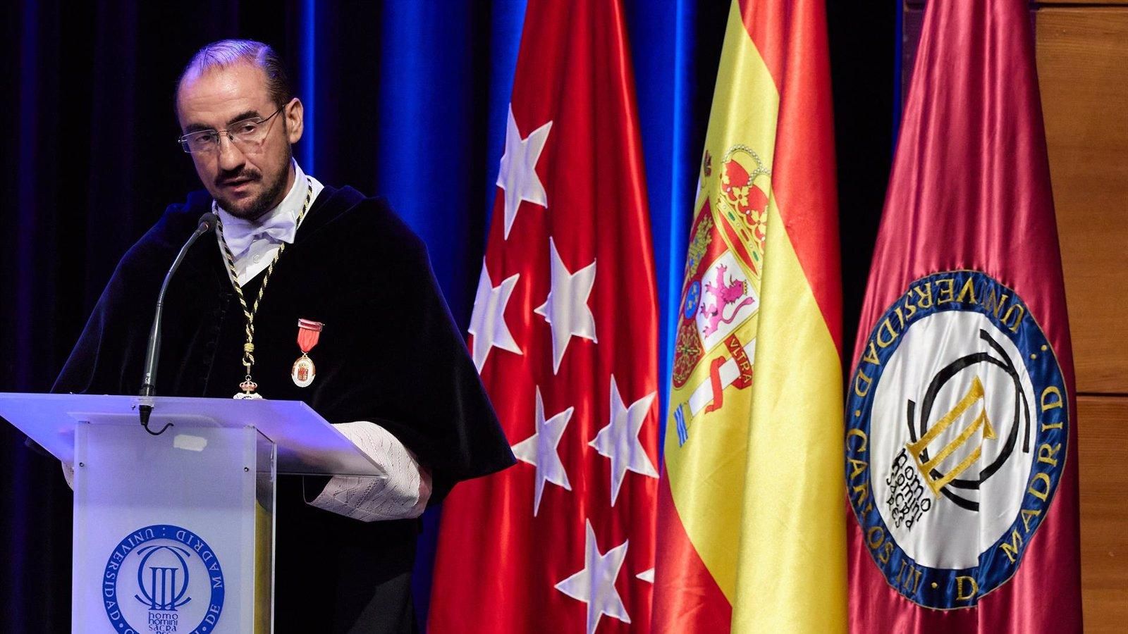 Viciana asegura que trabajará en un plan de financiación para las universidades públicas