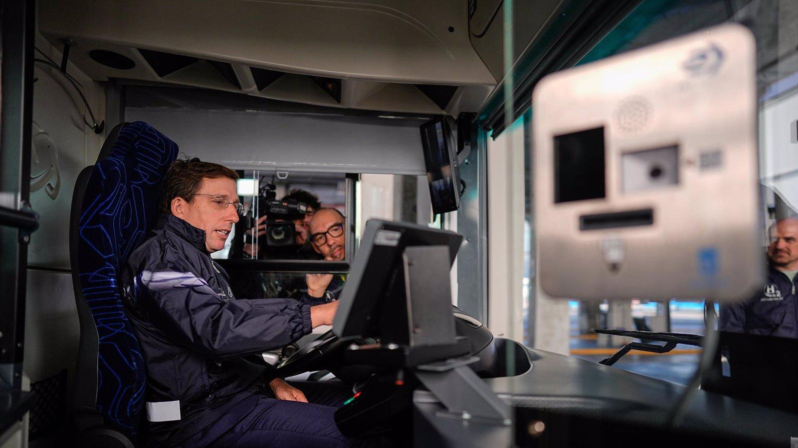 La nueva hidrogenera de Madrid permitirá recargar autobuses en menos de diez minutos