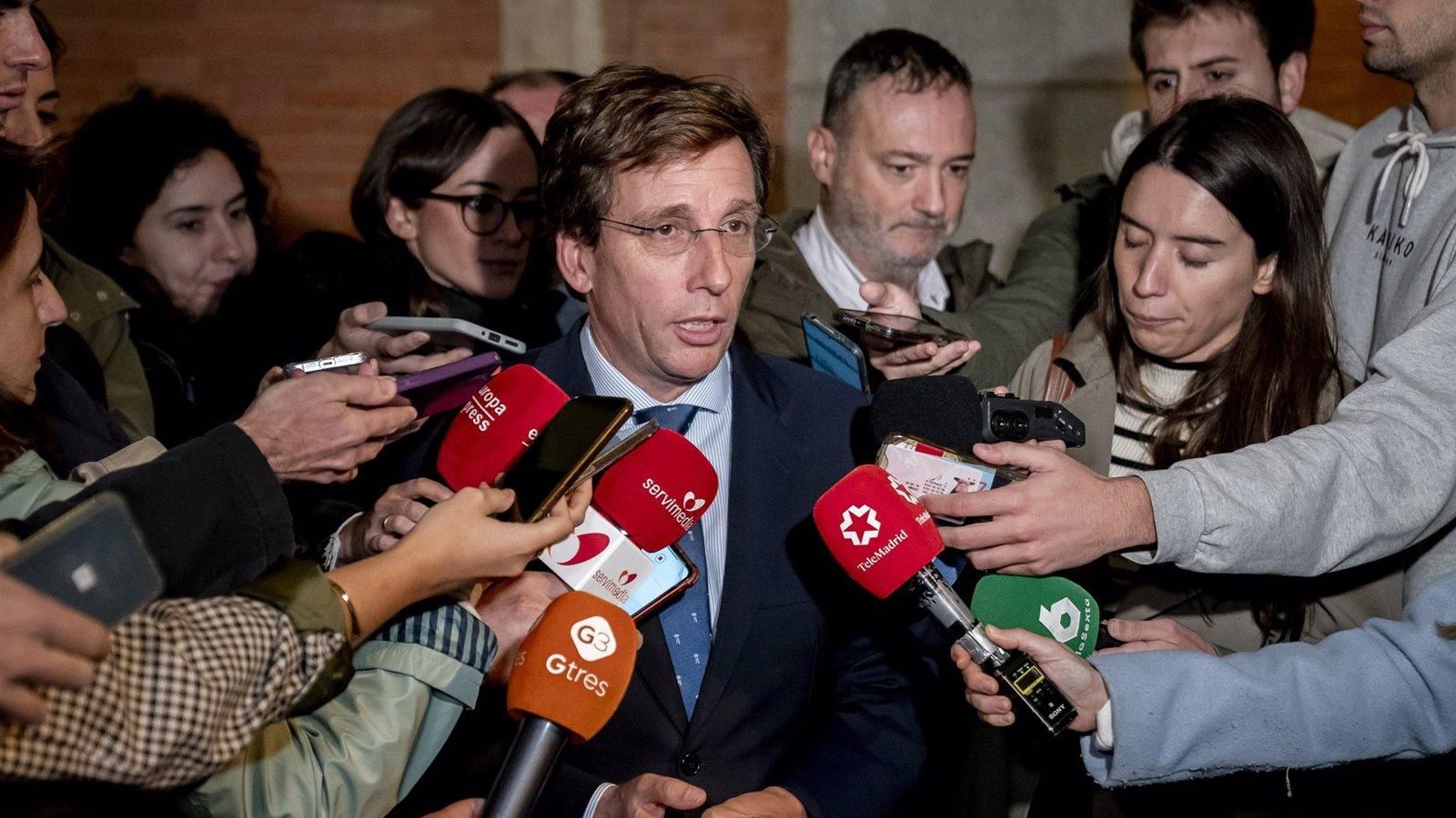 Almeida pide al ministro Puente una nueva reunión para abordar las obras de la A-5