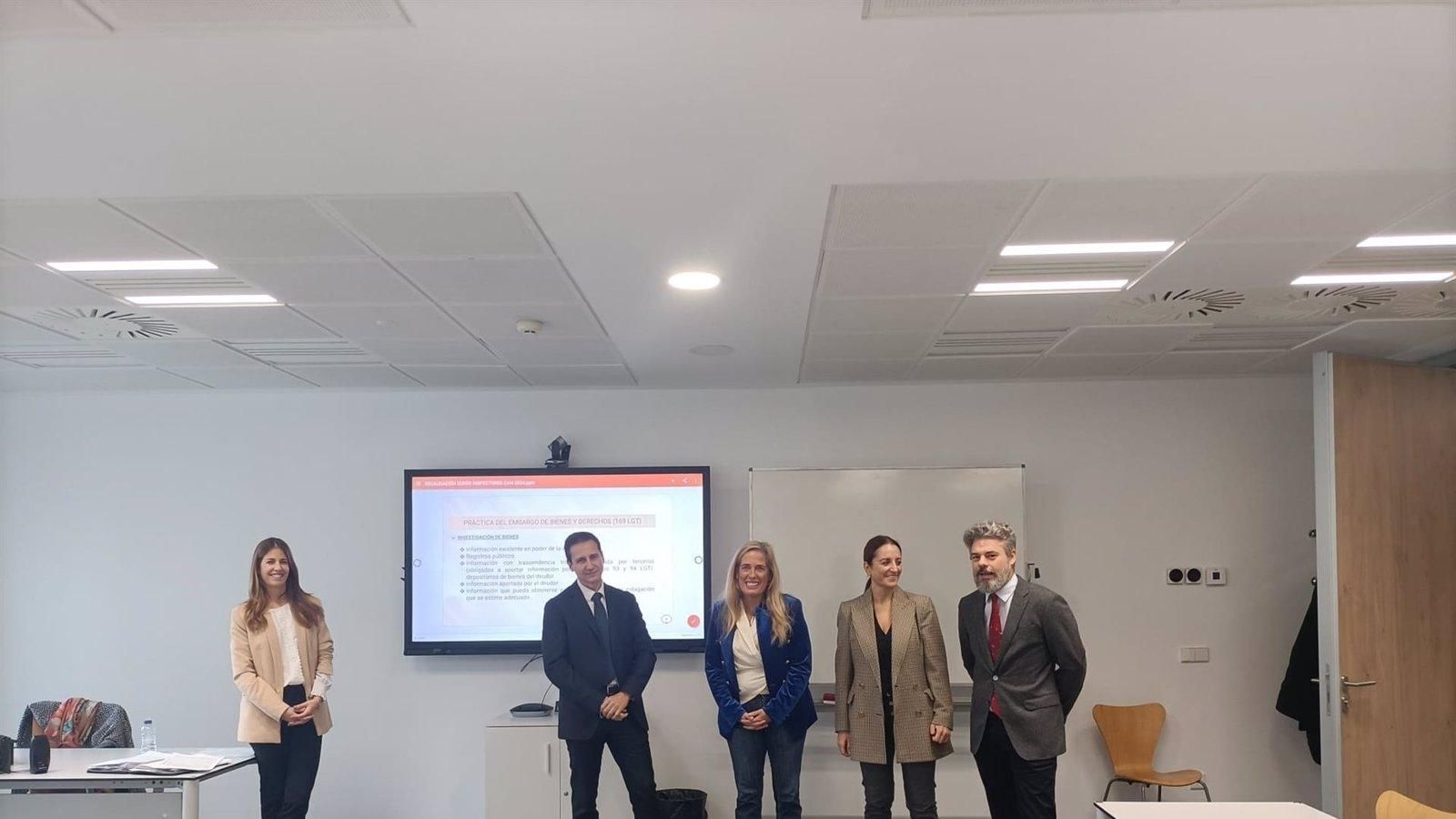 La Comunidad de Madrid incrementa un 17% la oferta de formación para empleados públicos