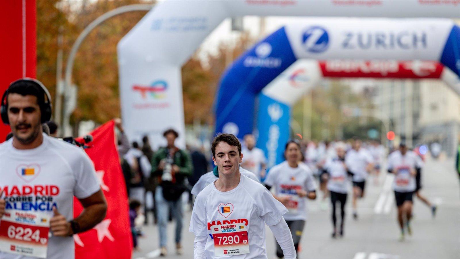 Madrid corre por Valencia: 6.000 participantes en una carrera solidaria