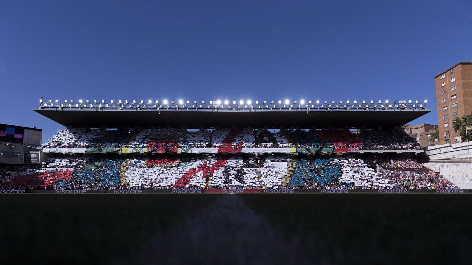 El Gobierno de Madrid aprueba 2 millones para mejoras en el estadio de Vallecas