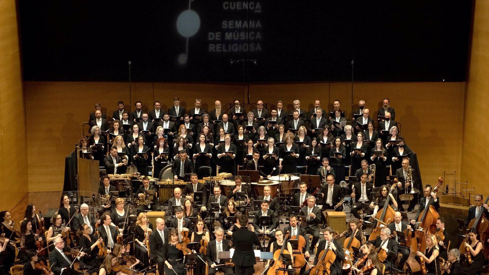 La Orquesta y Coro RTVE, galardonados con el Premio Amigos de Honor
