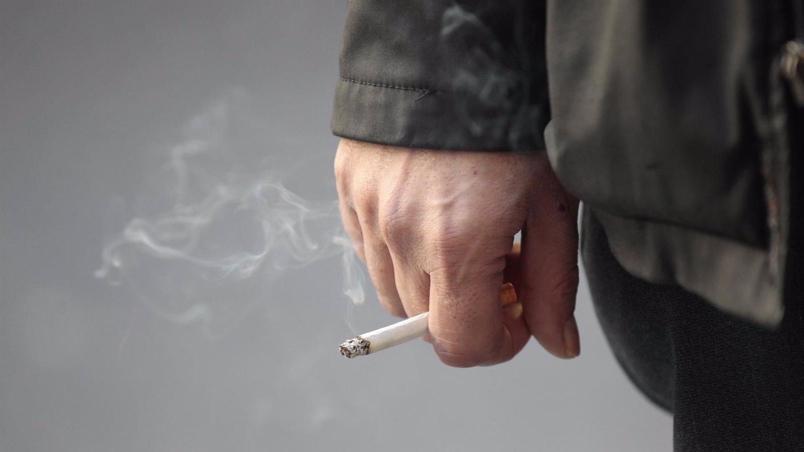 Baja el consumo de tabaco en Madrid mientras crece el uso de cannabis y alcohol