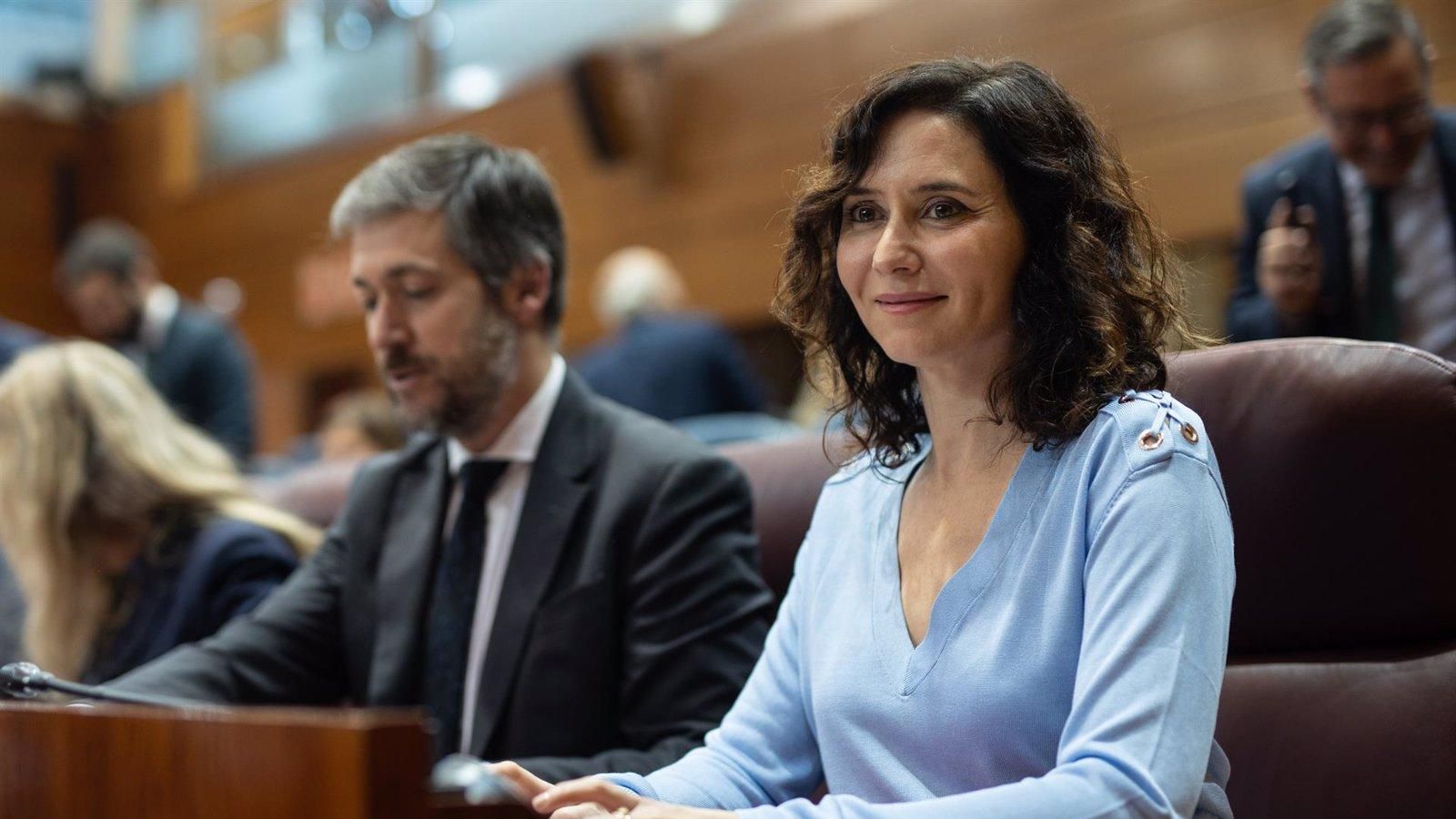 Ayuso critica que la izquierda pase "de puntillas" por el 8M tras los casos de Errejón, Monedero y Ábalos