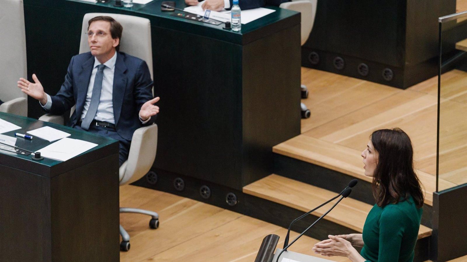 Almeida acusa a Más Madrid de ser 