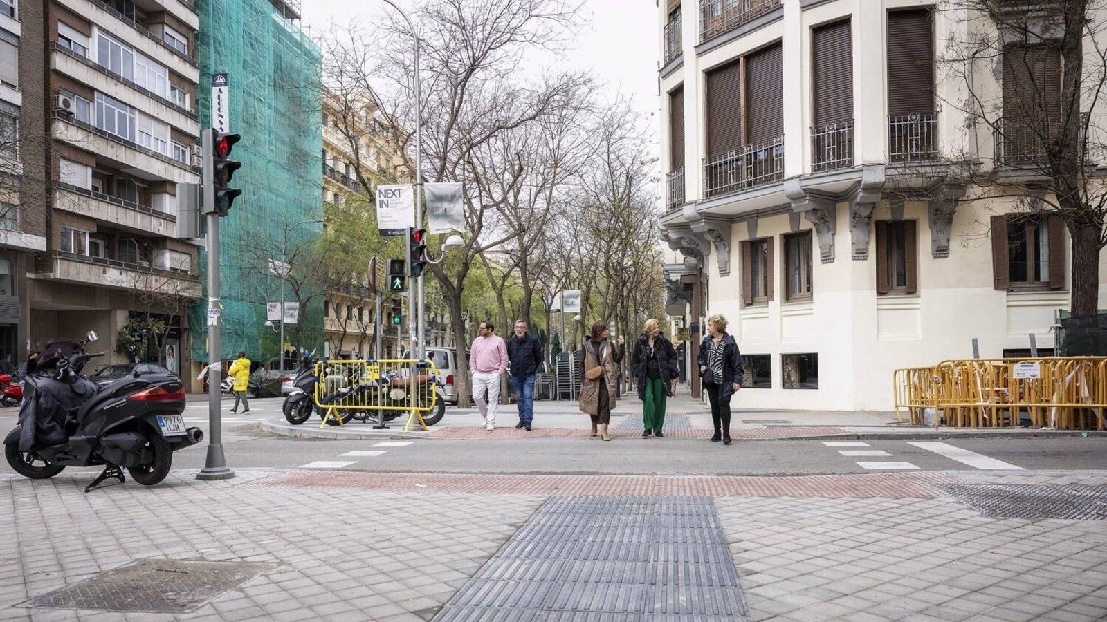 El Ayuntamiento renueva las aceras de Príncipe de Vergara a partir de este mes