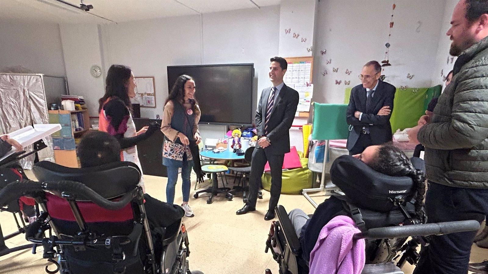 La Comunidad de Madrid sumará 575 nuevas plazas públicas con tres colegios en El Escorial, Móstoles y Madrid