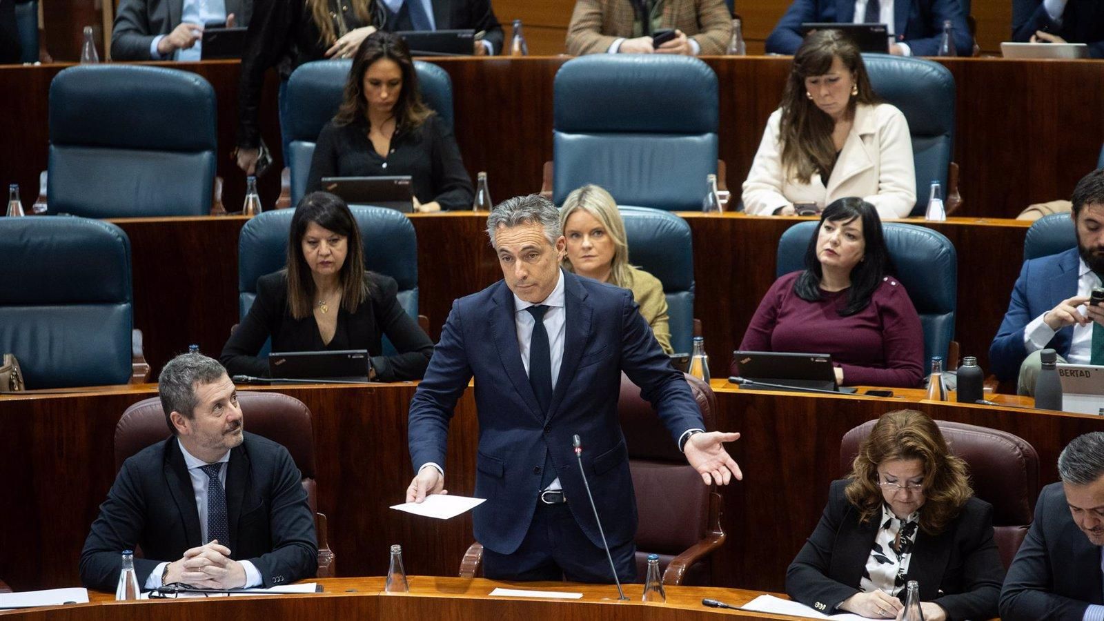 Novillo defiende la energía nuclear como vía para una transición energética “coherente y eficiente”