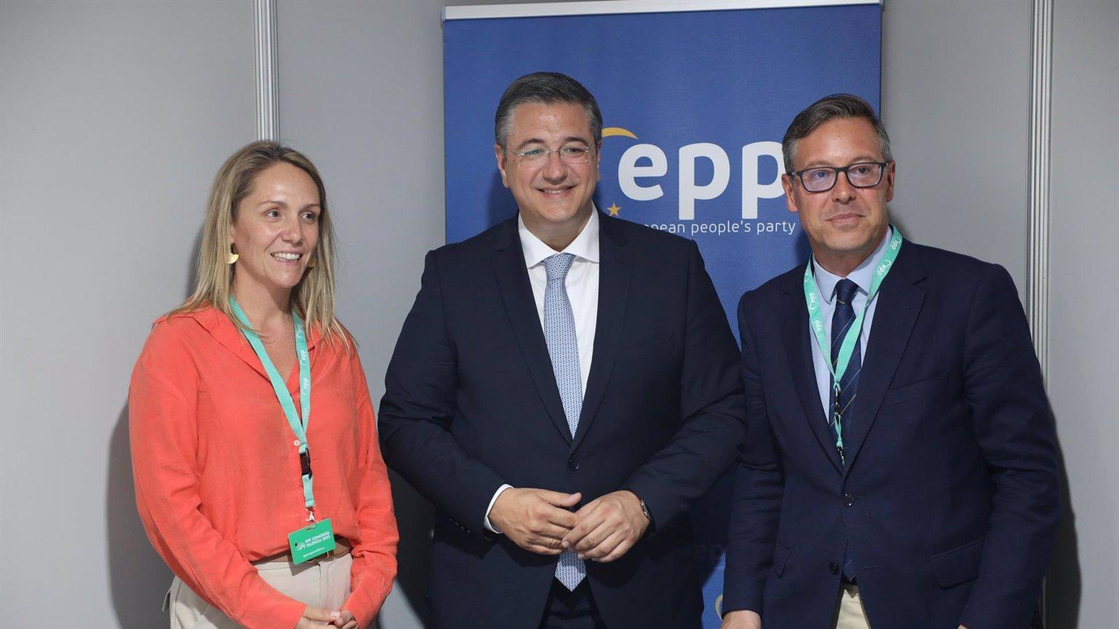 Serrano agradece a la UE el apoyo a infraestructuras madrileñas y reprocha a Sánchez querer apropiarse de la ampliación de la L3