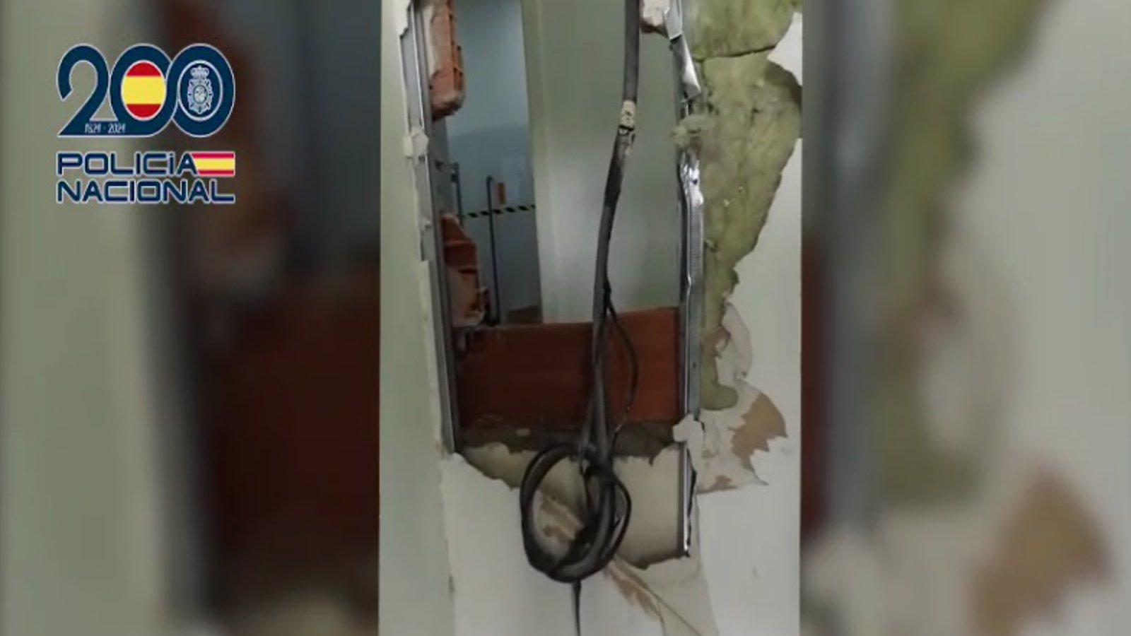 Capturan a ladrón sorprendido en gasolinera de Leganés tras hacer un butrón