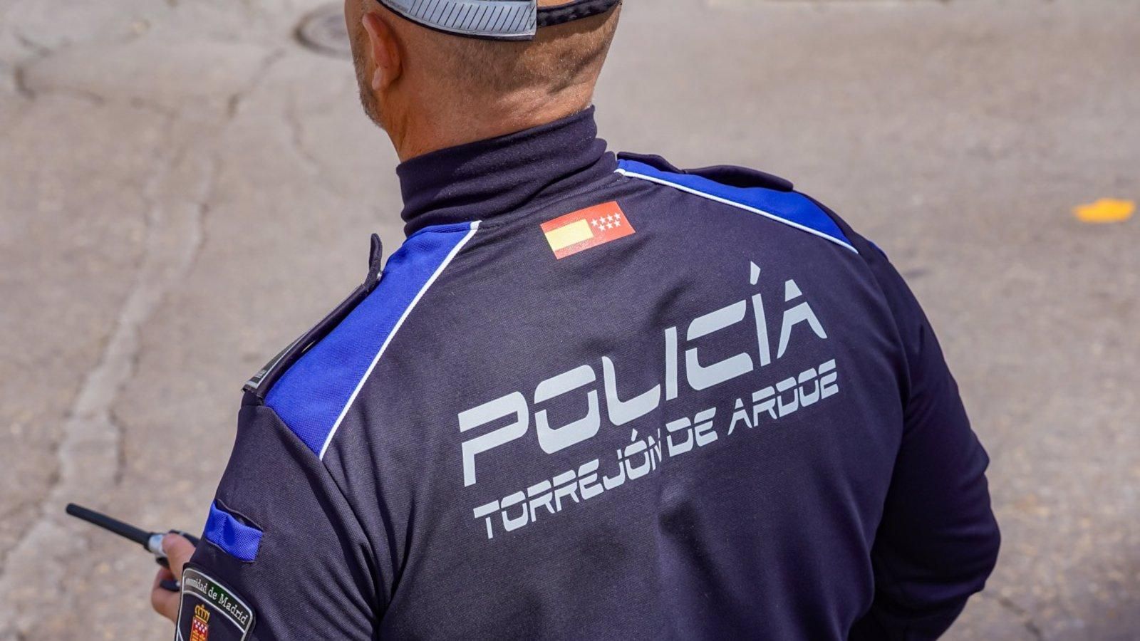 Policía Local de Torrejón de Ardoz detiene a un sospechoso y aplica un torniquete en intervención