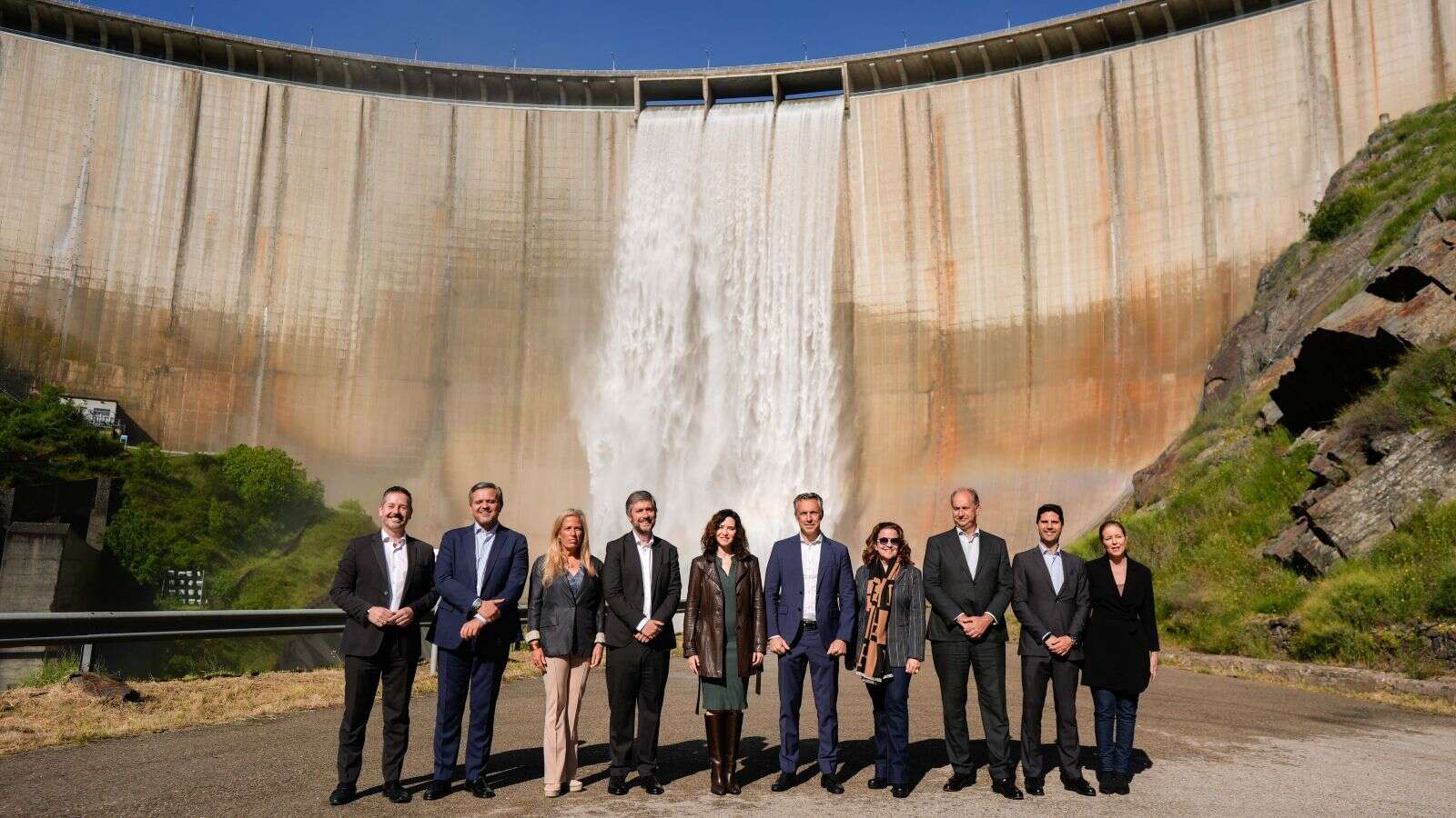 La Comunidad impulsa inversiones para revitalizar la Sierra Norte con nuevas infraestructuras y ayudas