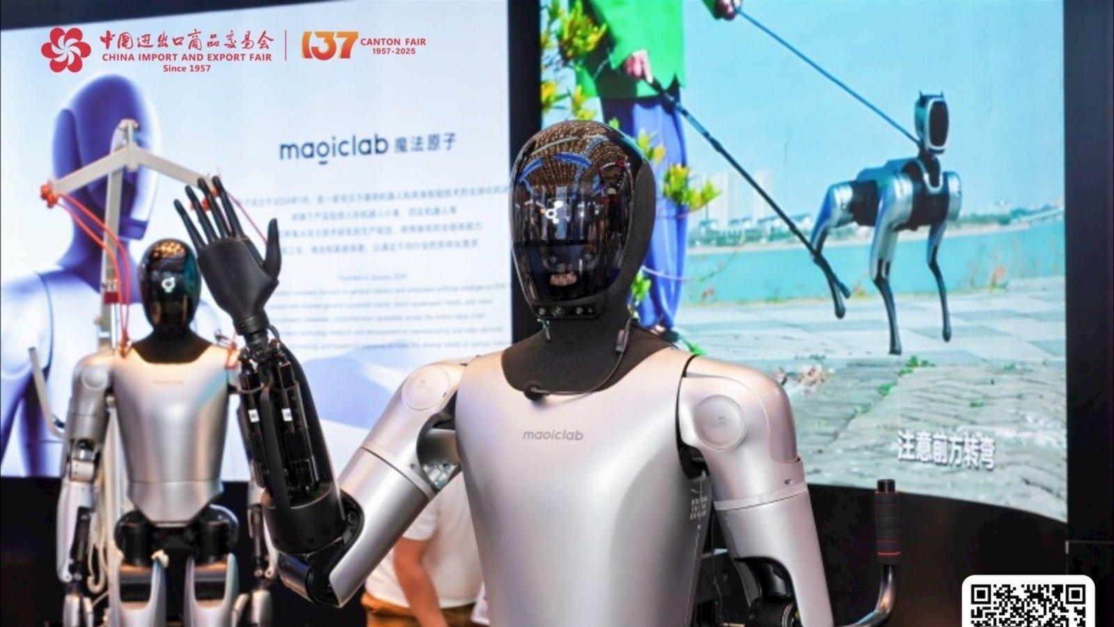 Los jóvenes madrileños compiten con sus robots en la Universidad de Alcalá