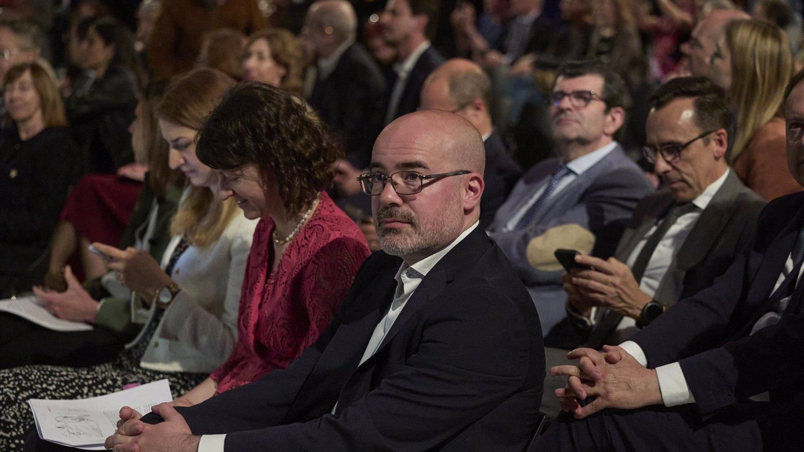 Imputado el delegado del Gobierno en Madrid por la contratación de la asesora de Begoña