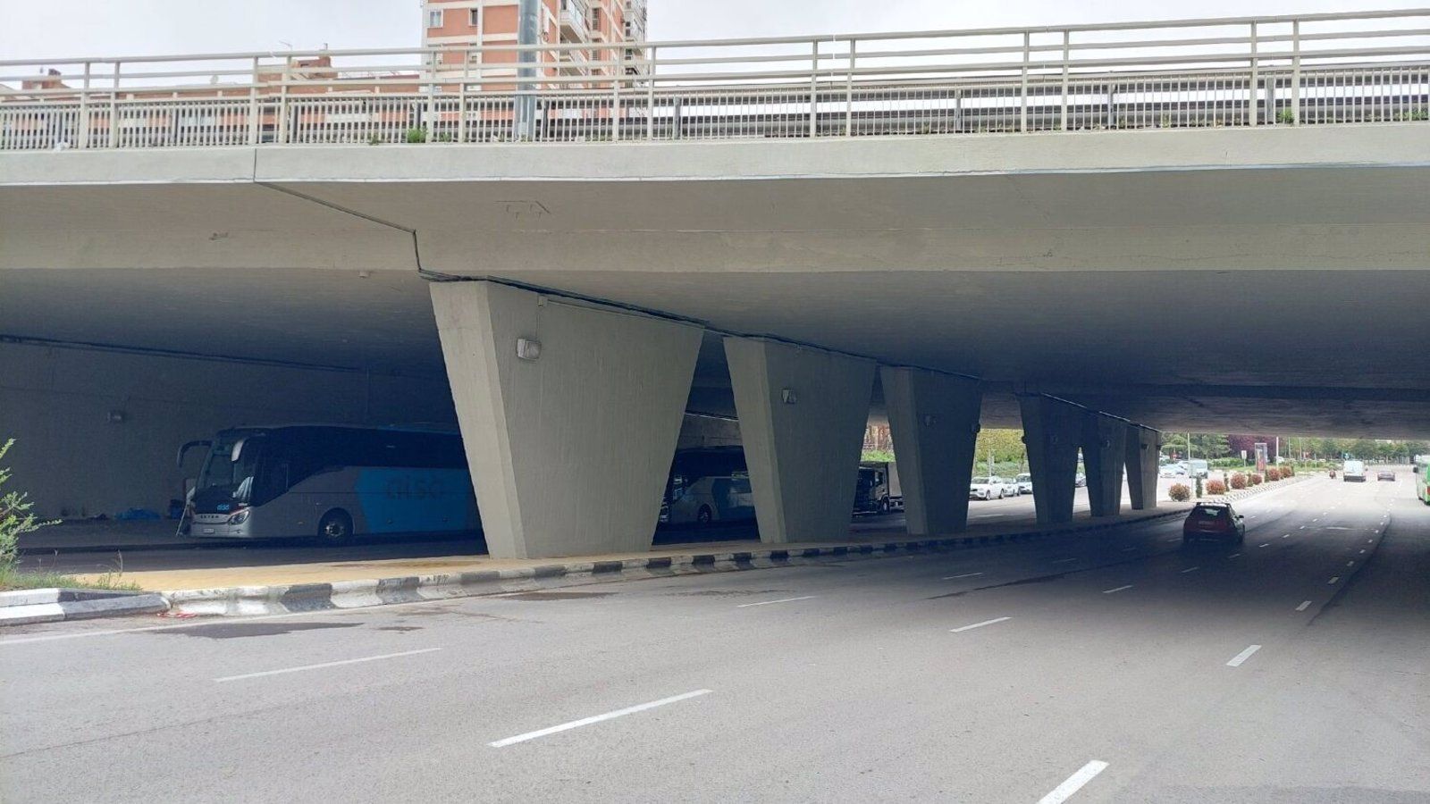 El Ayuntamiento de Madrid inicia la renovación del puente de la A-2 entre Salamanca y Chamartín