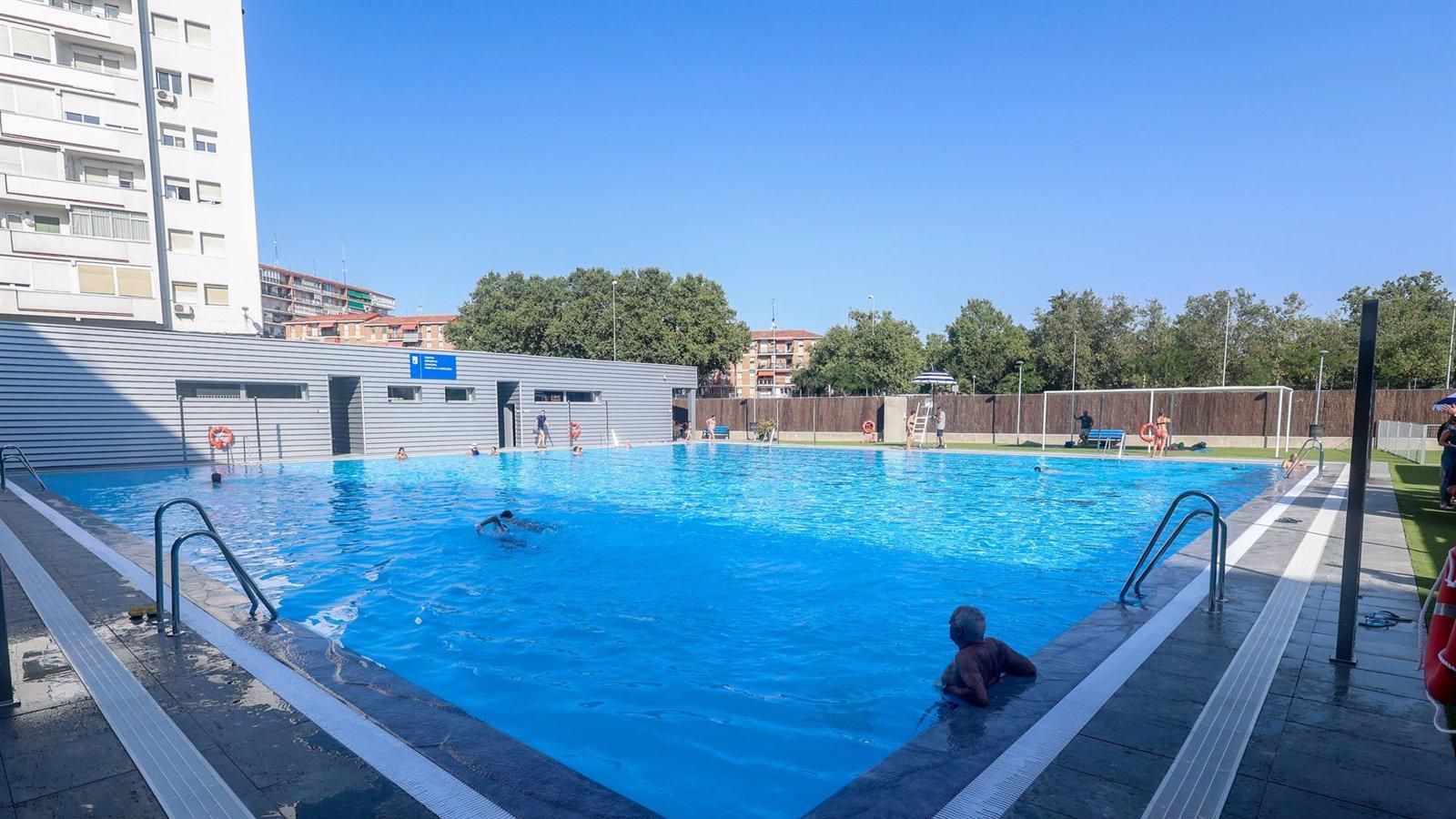 Madrid inaugura la temporada de piscinas en 17 instalaciones