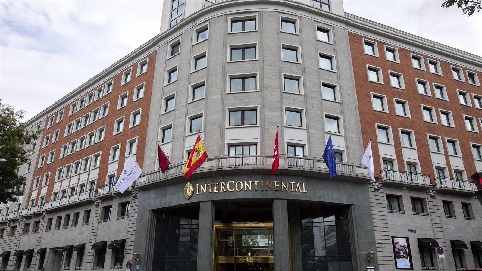 Los hoteleros madrileños cargan contra la reducción de la jornada laboral