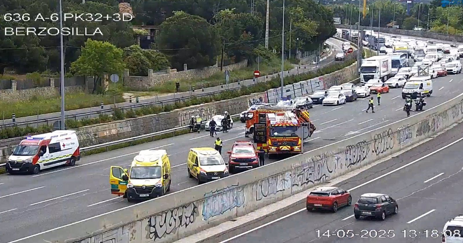 Un accidente en la A-6 provoca retenciones en la salida de Madrid por Torrelodones