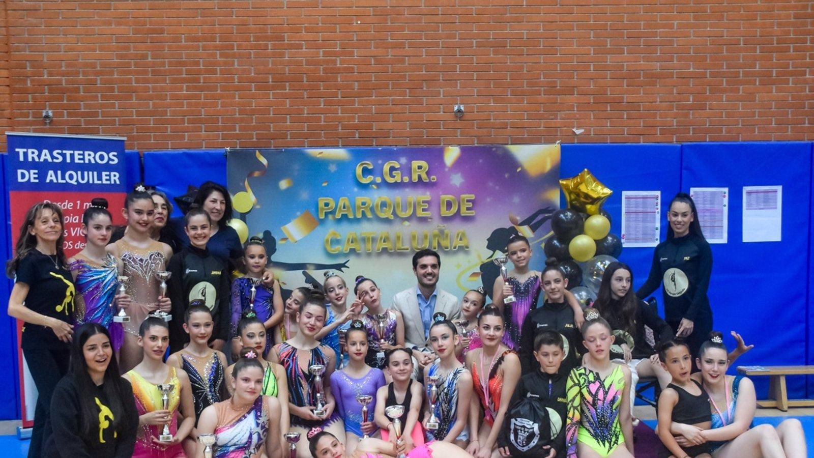 Torrejón acoge torneos de gimnasia rítmica, natación y pádel con jóvenes promesas deportivas