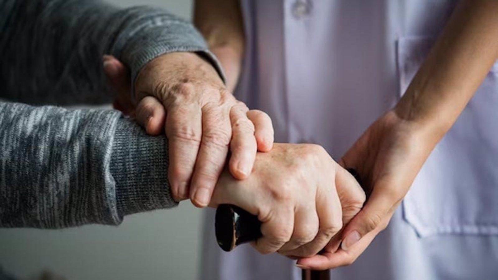 Torrejón ofrece servicio gratuito de Teleasistencia continuo a 1.520 mayores