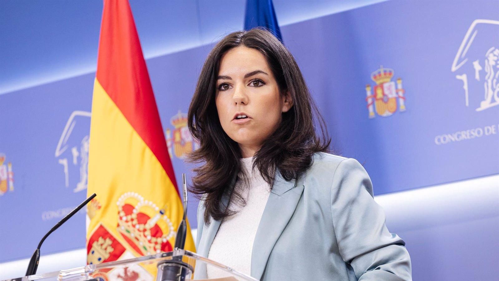 Vox exige desalojar a los sin techo de la T4 de Barajas por razones de seguridad y salubridad
