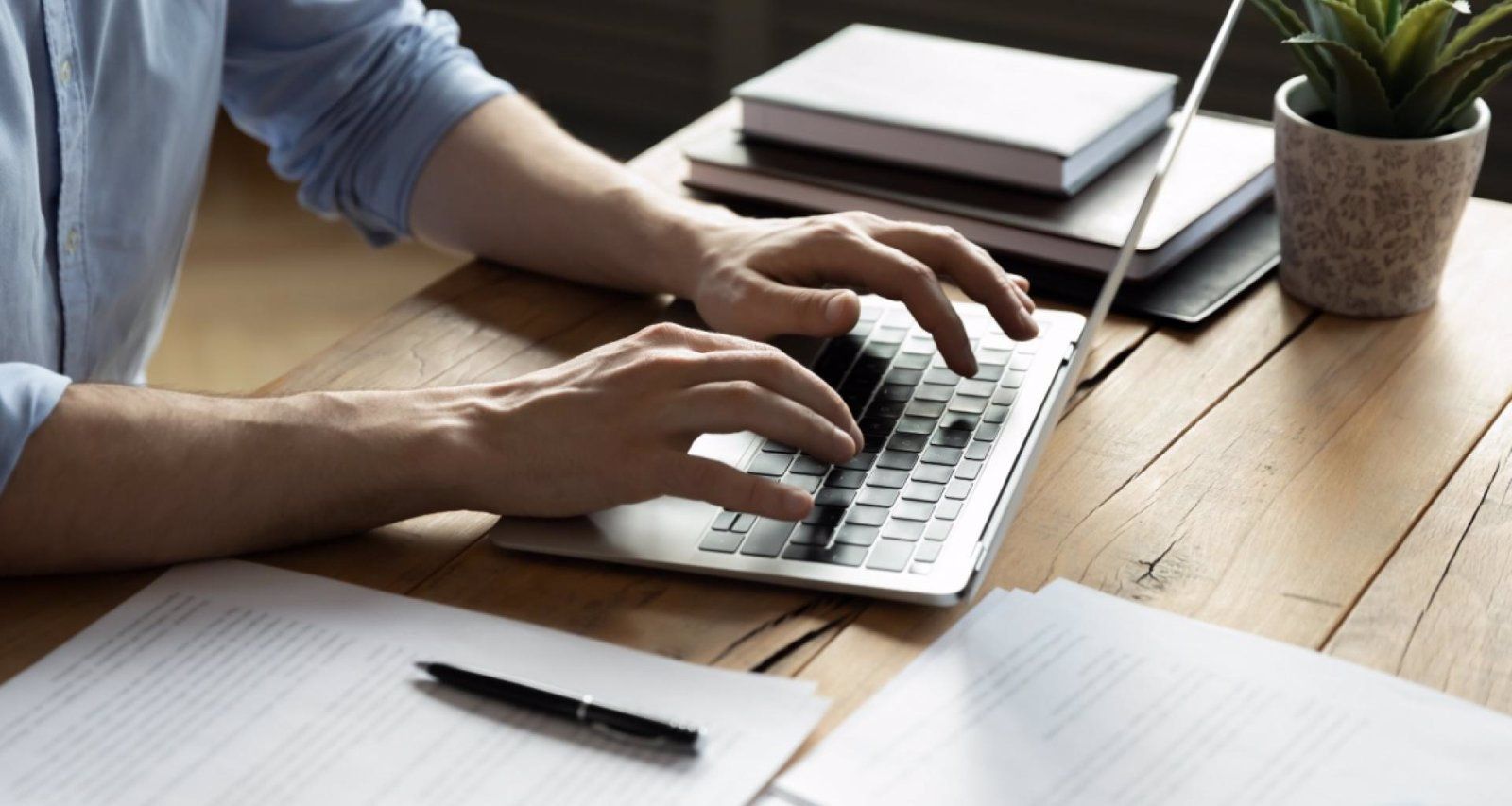 Cursos gratuitos de inteligencia artificial y programación para desempleados de la región