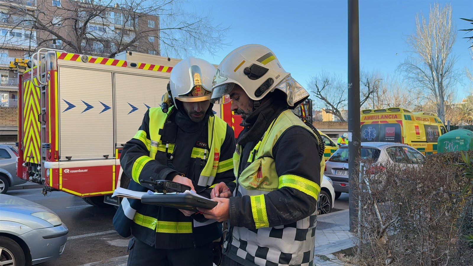 La Comunidad de Madrid concede la Medalla de Servicios Distinguidos a cinco bomberos fallecidos en acto de servicio