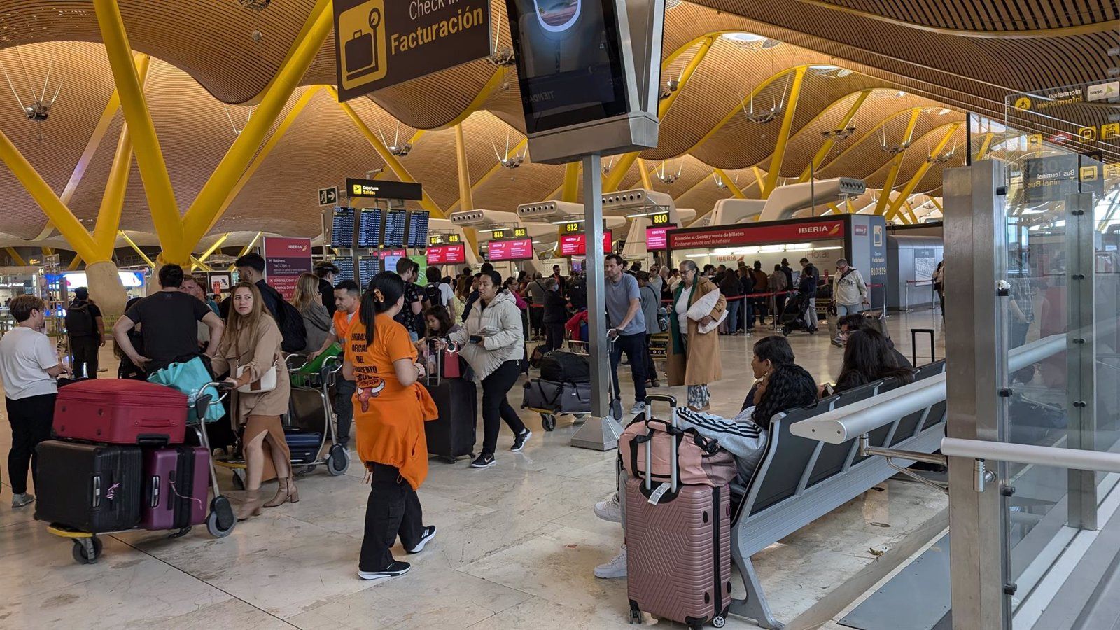 Madrid supera los 10 millones de pasajeros aéreos internacionales en cinco meses