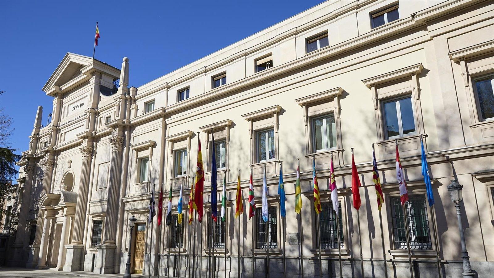 Las comunidades del PP exigen una ley de vivienda que respete sus competencias