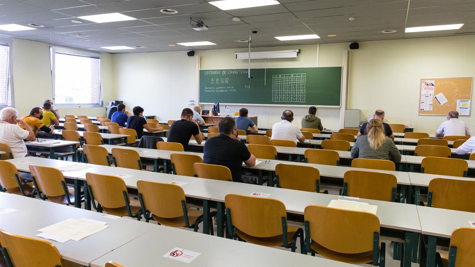 La Comunidad de Madrid aprueba 1.328 nuevas plazas para reforzar las universidades públicas