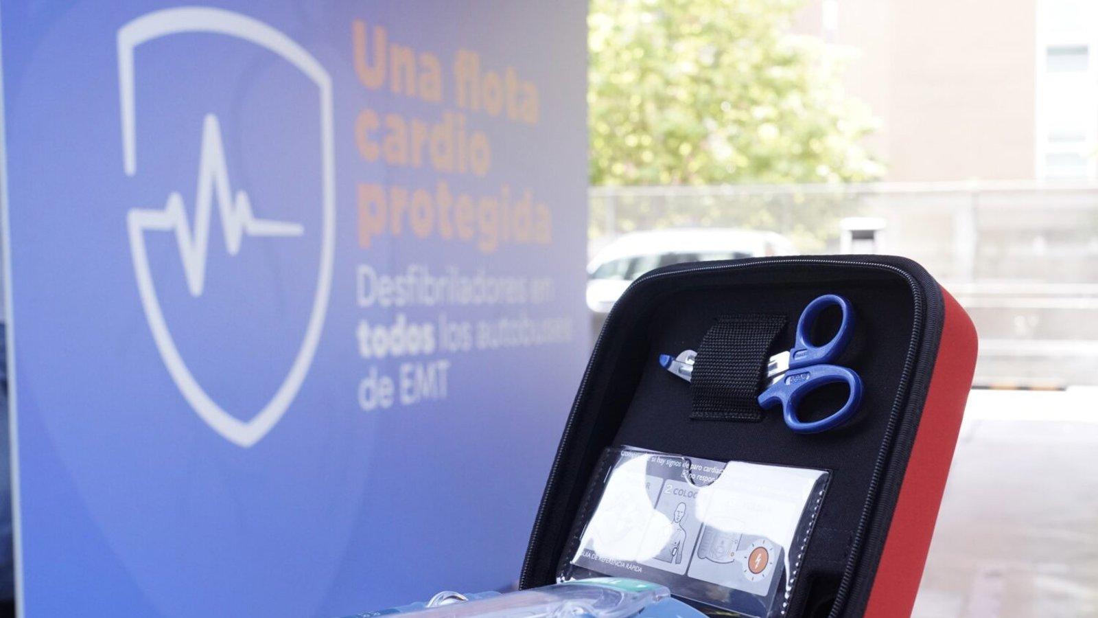 Los autobuses de la EMT tendrán desfibriladores antes de fin de año