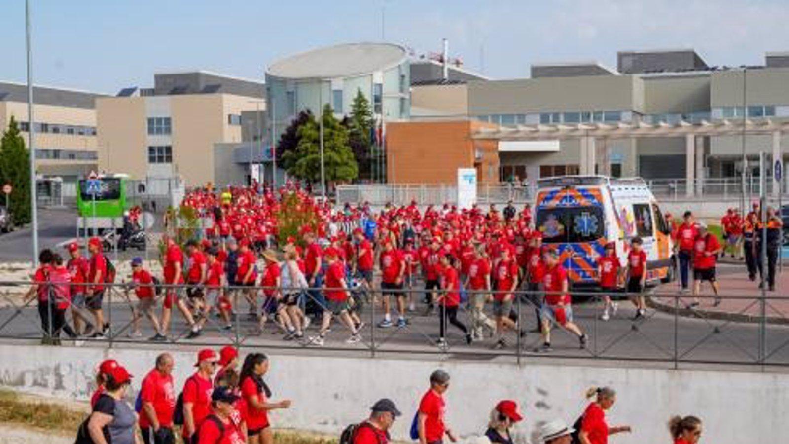 Cerca de 600 personas completan la etapa final del Camino de Cervantes en Torrejón