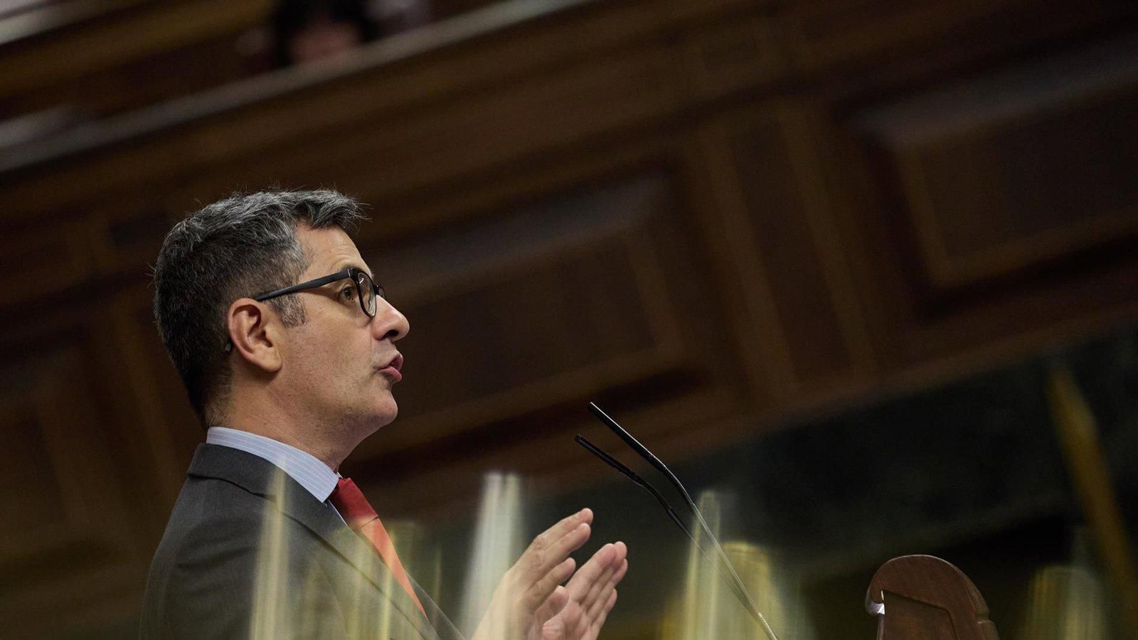 El juez del 'caso Begoña Gómez' pide al Supremo investigar a Félix Bolaños por falso testimonio y malversación