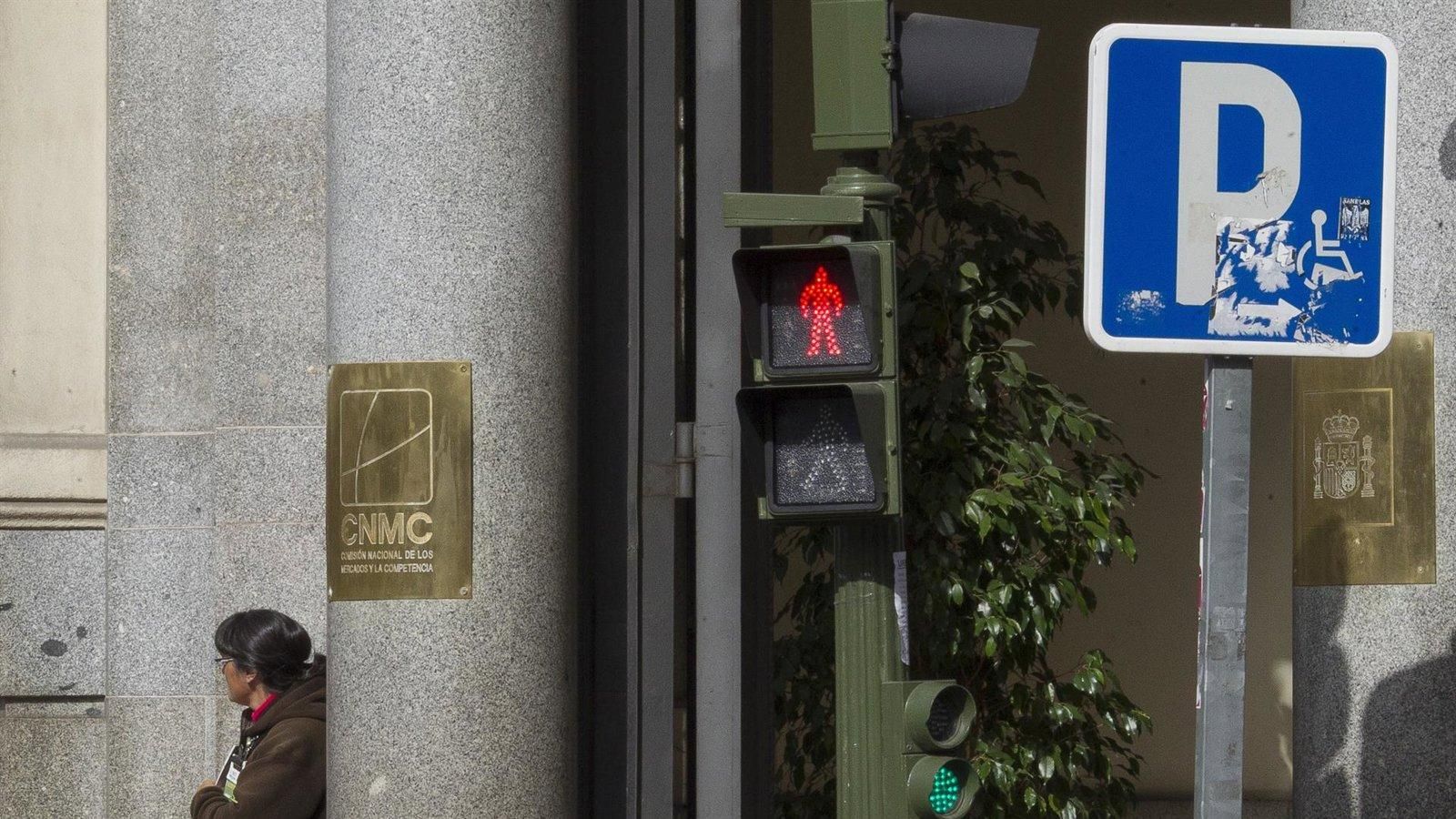 La CNMC avala el anteproyecto de digitalización financiera, pero pide mejoras para garantizar la competencia