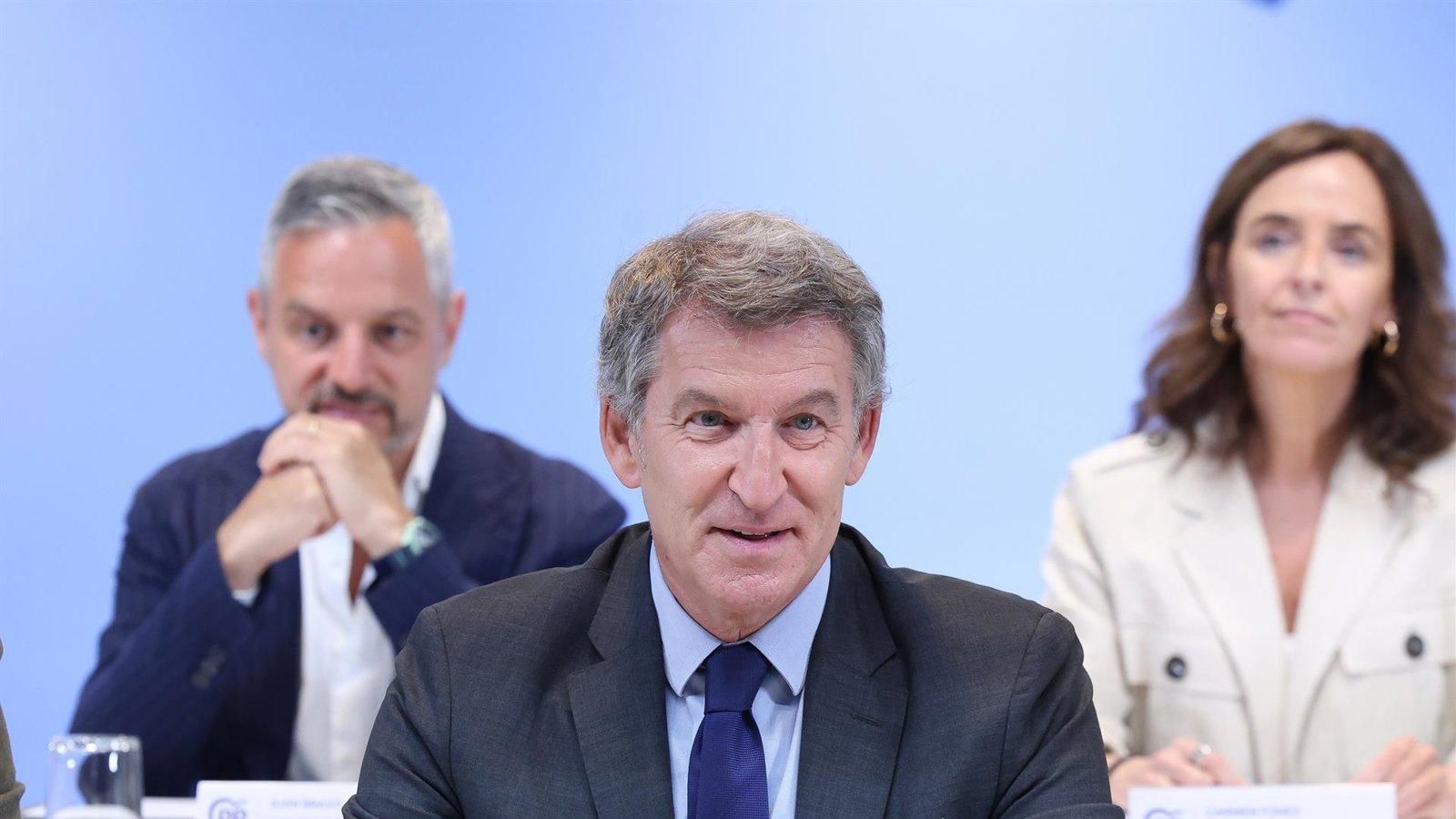 Feijóo acusa a Sánchez de gobernar con “mordidas y audios” y promete una oposición firme