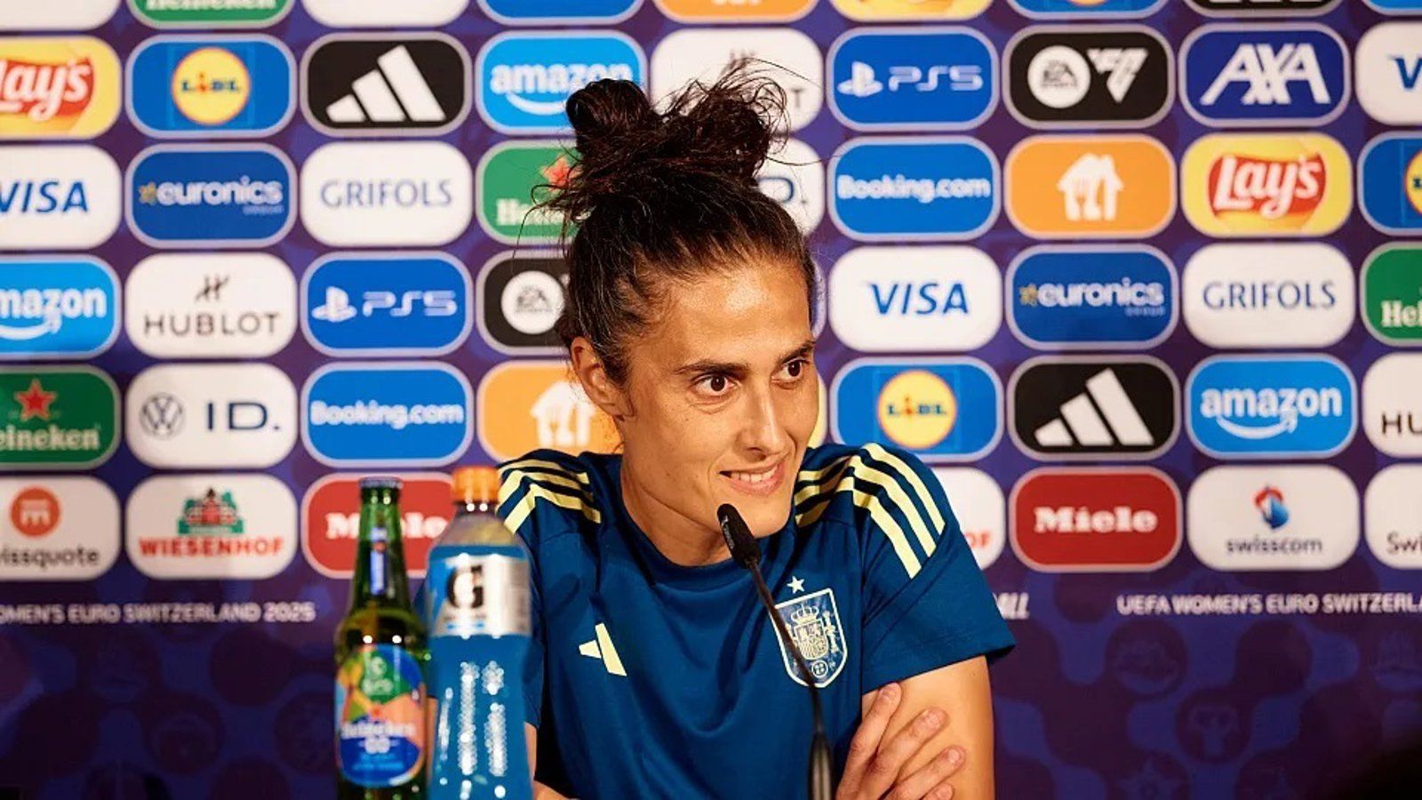 Montse Tomé destaca el enfoque en crear un equipo de máximo nivel sin distracciones