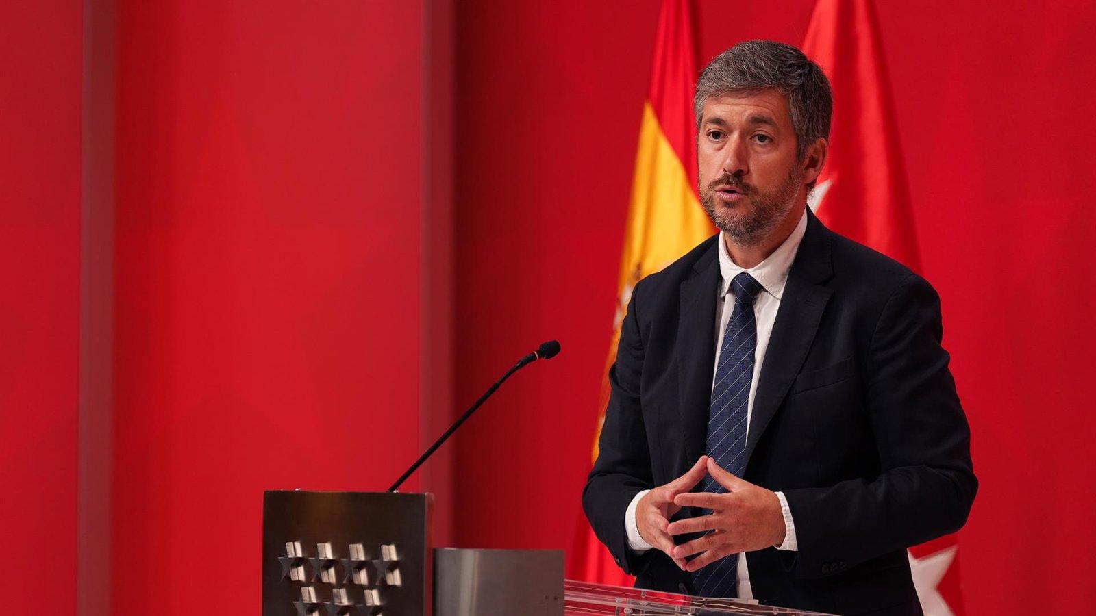 García Martín tilda de “vergonzosa” la legislatura de Sánchez y exige que “acabe cuanto antes”
