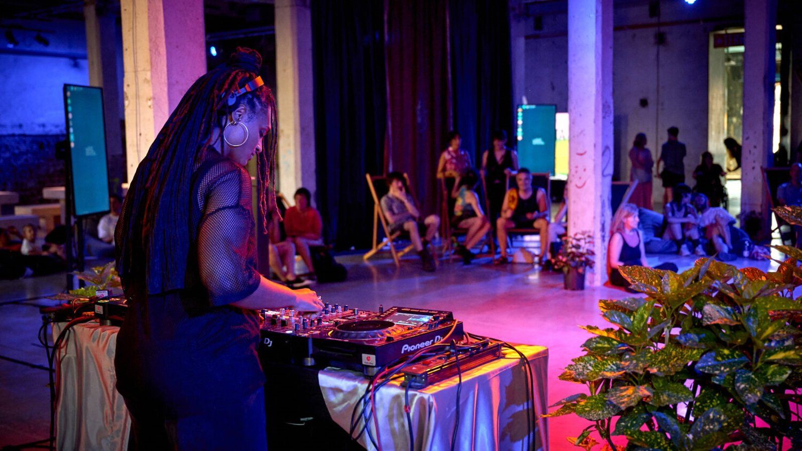 Refugio climático con arte y música en Matadero Madrid hasta el 31 de julio