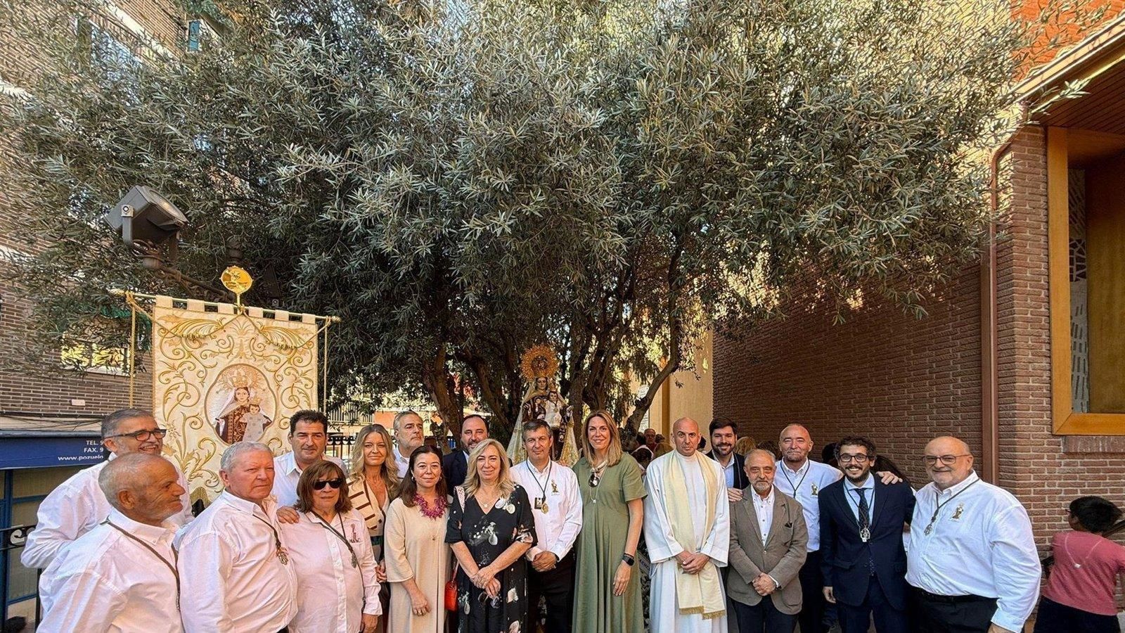 Pozuelo de Alarcón inicia las fiestas del Carmen con misa y ofrenda floral
