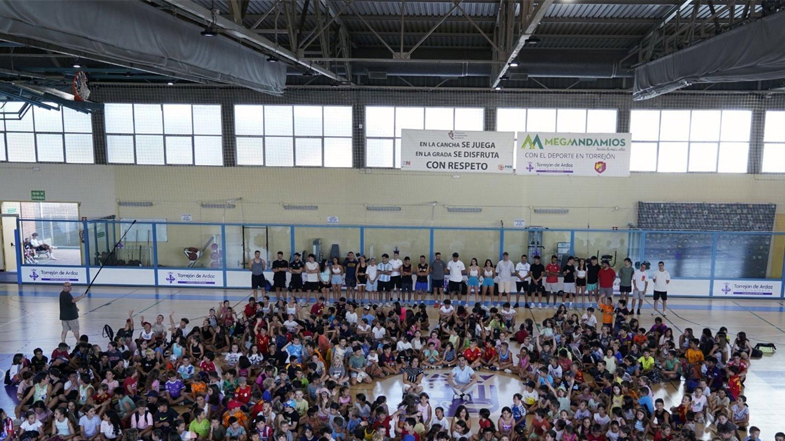 Más de 2.700 menores participan en las escuelas de verano de Torrejón para facilitar la conciliación familiar