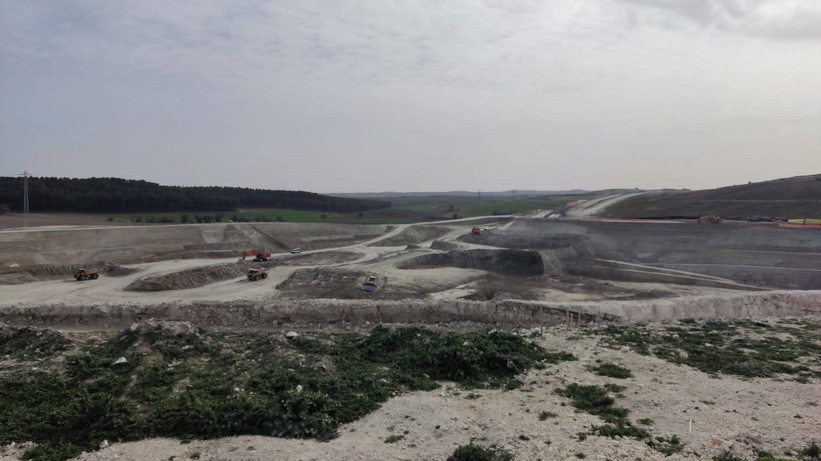 La Comunidad de Madrid analiza el proyecto del nuevo Complejo Ambiental CM1 en el vertedero de Pinto